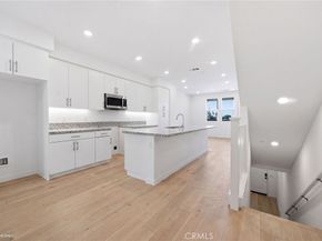 111 Evergreen Lane, Claremont CA 91711