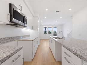 111 Evergreen Lane, Claremont CA 91711