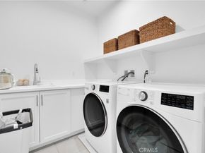 115 Halworth, Irvine CA 92618