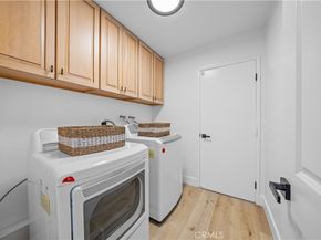 33 mann Street, Irvine CA 92612