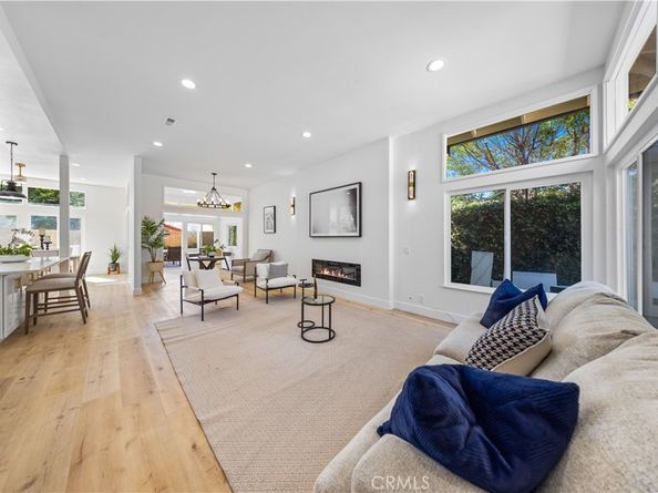 33 mann Street, Irvine CA 92612