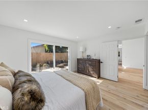 33 mann Street, Irvine CA 92612