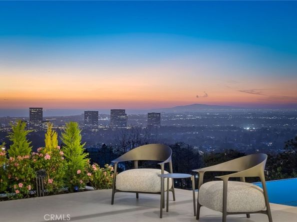 4 Geneve, Newport Beach CA 92660