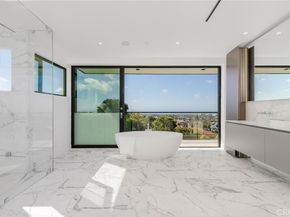 4 Geneve, Newport Beach CA 92660