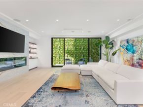 4 Geneve, Newport Beach CA 92660