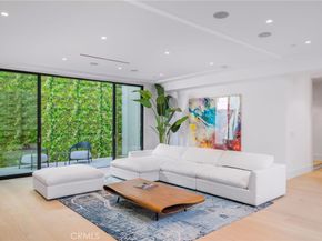 4 Geneve, Newport Beach CA 92660