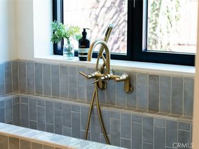 11911 Hartsook, Valley Village CA 91607