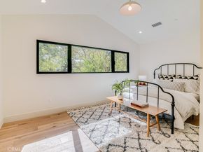 11911 Hartsook, Valley Village CA 91607