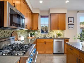 23 Crosspointe, Irvine CA 92618