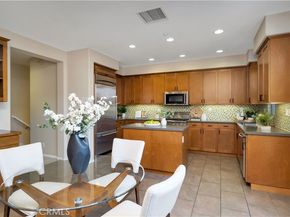 23 Crosspointe, Irvine CA 92618