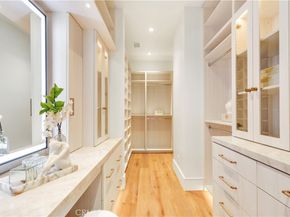 6 Pinehurst Ln, Newport Beach CA 92660
