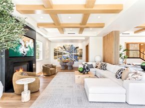 6 Pinehurst Ln, Newport Beach CA 92660