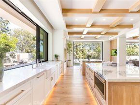 6 Pinehurst Ln, Newport Beach CA 92660