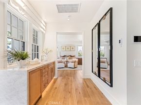 6 Pinehurst Ln, Newport Beach CA 92660