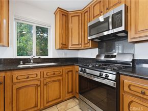 5211 Calatrana Drive, Woodland Hills CA 91364