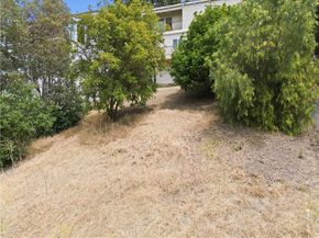 5211 Calatrana Drive, Woodland Hills CA 91364