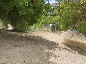 5211 Calatrana Drive, Woodland Hills CA 91364