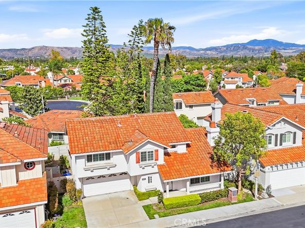 2051 Pueblo, Tustin CA 92782