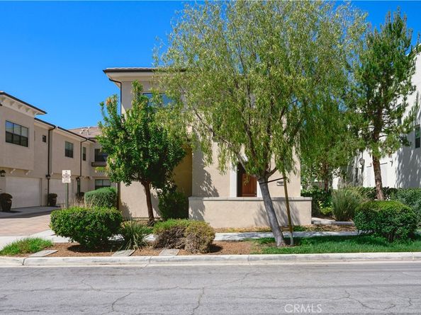 199 Follyhatch, Irvine CA 92618