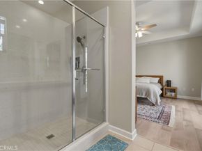 199 Follyhatch, Irvine CA 92618