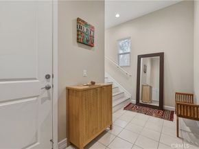 199 Follyhatch, Irvine CA 92618