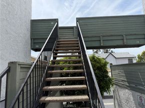 619 N Bristol 23, Santa Ana CA 92703