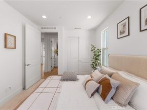 168 Somera, Irvine CA 92602