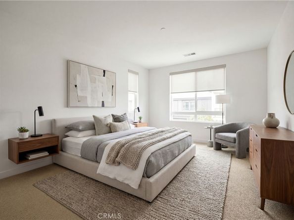 2402 Nolita, Irvine CA 92612