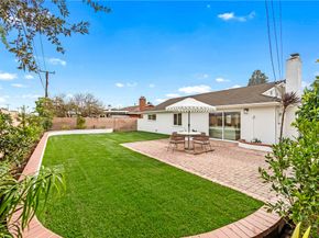 5281 Meadowlark, Huntington Beach CA 92649