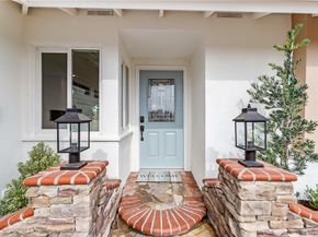 5281 Meadowlark, Huntington Beach CA 92649