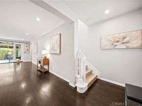 21 Fanpalm, Irvine CA 92620