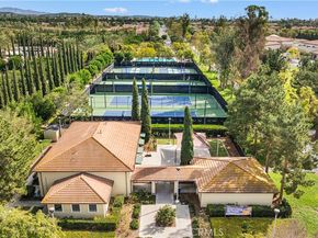 21 Fanpalm, Irvine CA 92620
