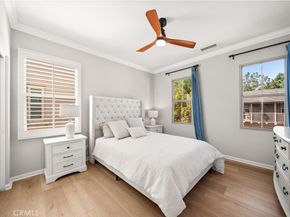 21 Fanpalm, Irvine CA 92620