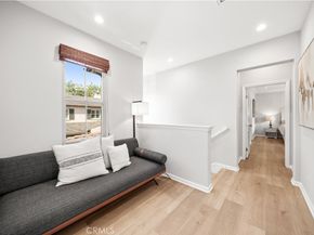 21 Fanpalm, Irvine CA 92620