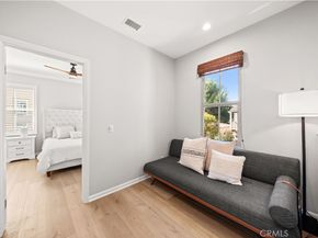 21 Fanpalm, Irvine CA 92620