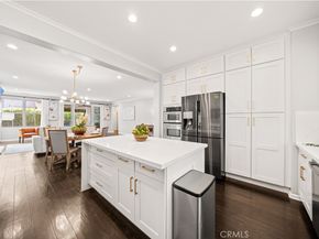 21 Fanpalm, Irvine CA 92620