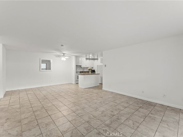 601 S Prospect 103, Redondo Beach CA 90277