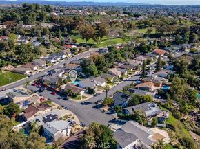 22682 Via Octavo, Mission Viejo CA 92691