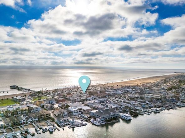 700 E Oceanfront, Newport Beach CA 92661