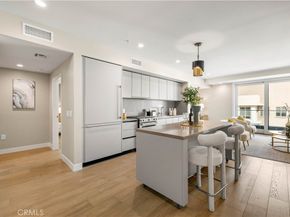 39 S Los Robles Ave. 6010, Pasadena CA 91101