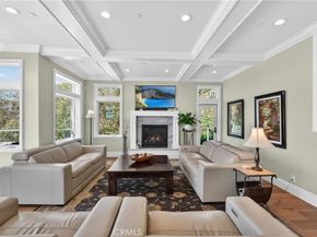405 Blumont Street, Laguna Beach CA 92651