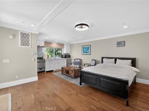 405 Blumont Street, Laguna Beach CA 92651