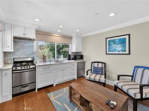 405 Blumont Street, Laguna Beach CA 92651