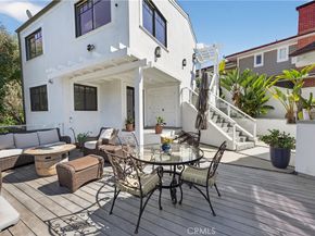 405 Blumont Street, Laguna Beach CA 92651