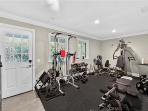 405 Blumont Street, Laguna Beach CA 92651