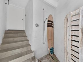 405 Blumont Street, Laguna Beach CA 92651