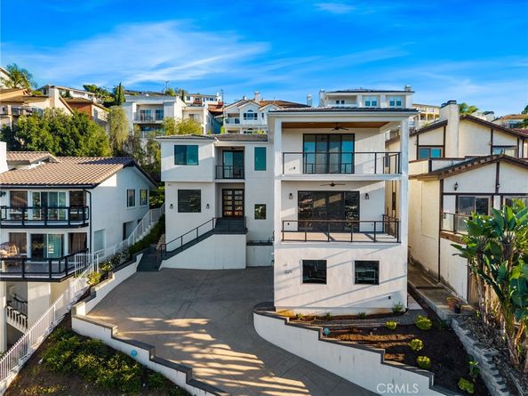 12281 Baja Panorama, North Tustin CA 92705