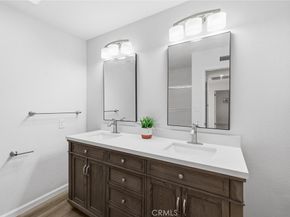 4181 Sandburg, Irvine CA 92612