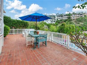 924 Park Avenue, Laguna Beach CA 92651
