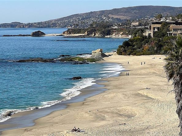 924 Park Avenue, Laguna Beach CA 92651